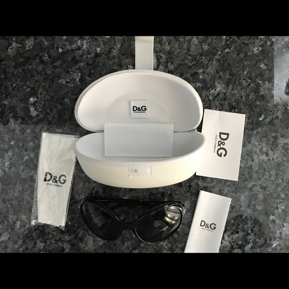 D&G Sunglasses - Picture 1 of 5